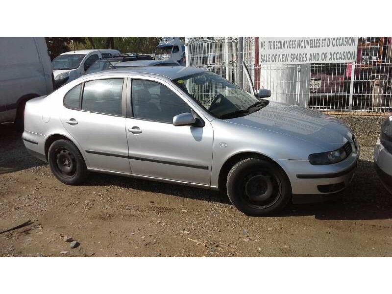 seat toledo (1m2) del año 2000
