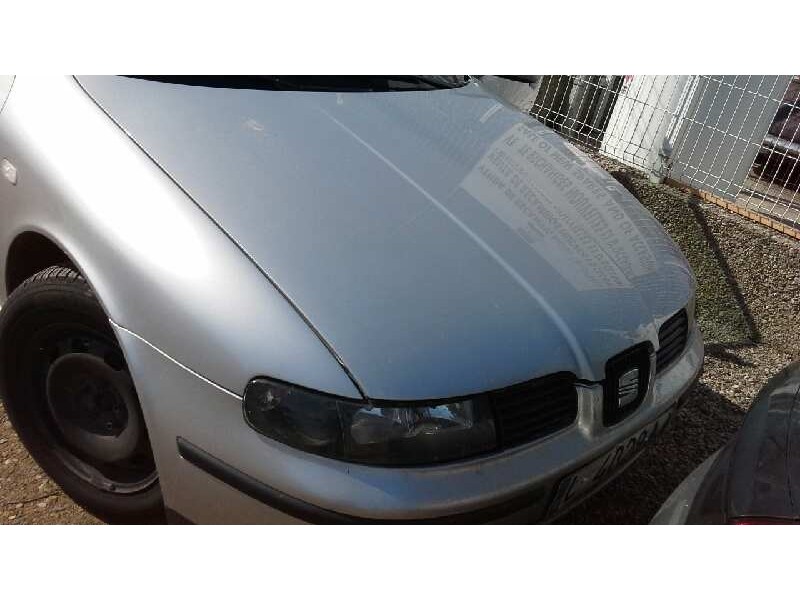 seat toledo (1m2) del año 2000