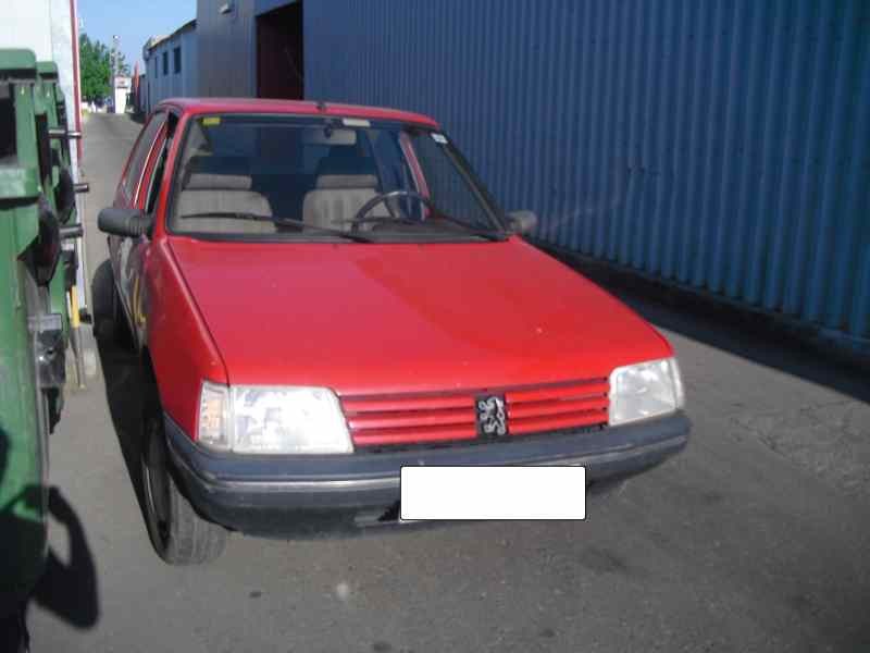 peugeot 205 berlina del año 1993