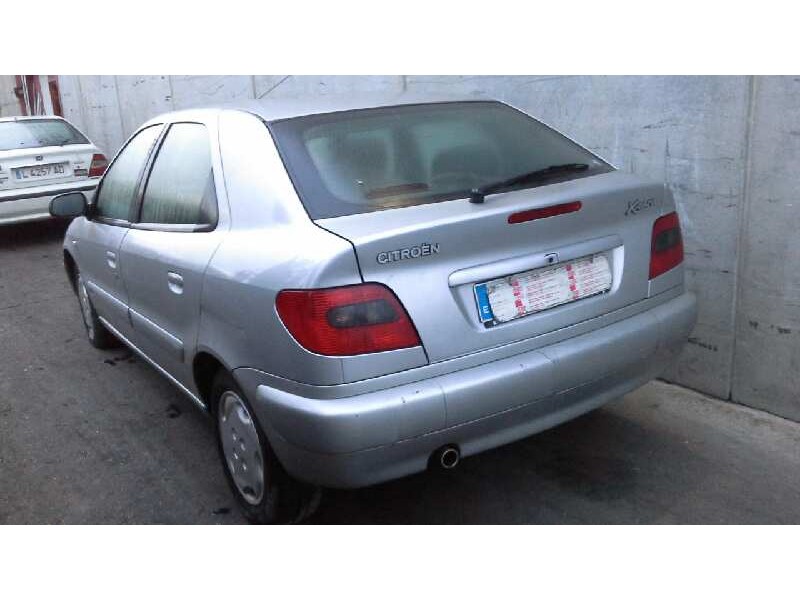 citroën xsara berlina del año 1999