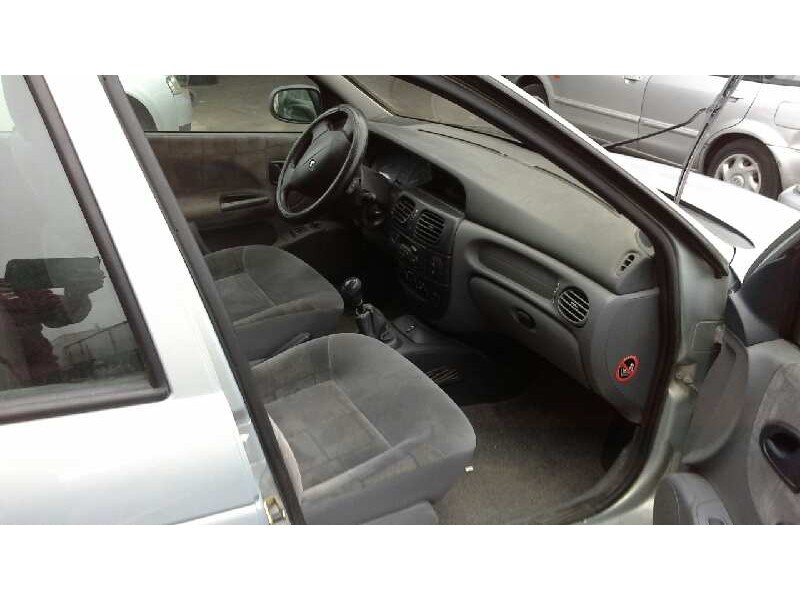 renault megane i classic (la0) del año 1999