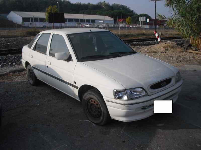 ford escort berlina/turnier del año 1994