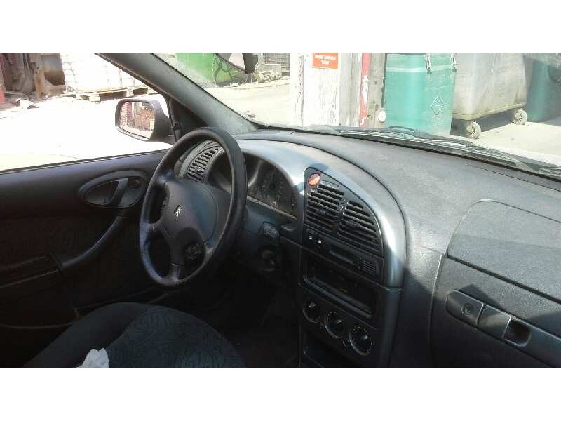 citroën xsara berlina del año 1999