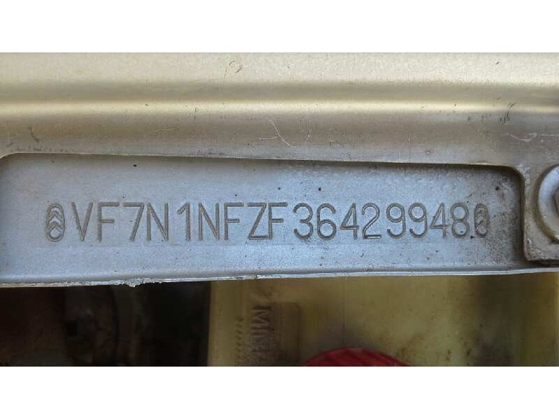 citroën xsara berlina del año 1999