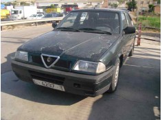 alfa romeo 33 berlina del año 1990