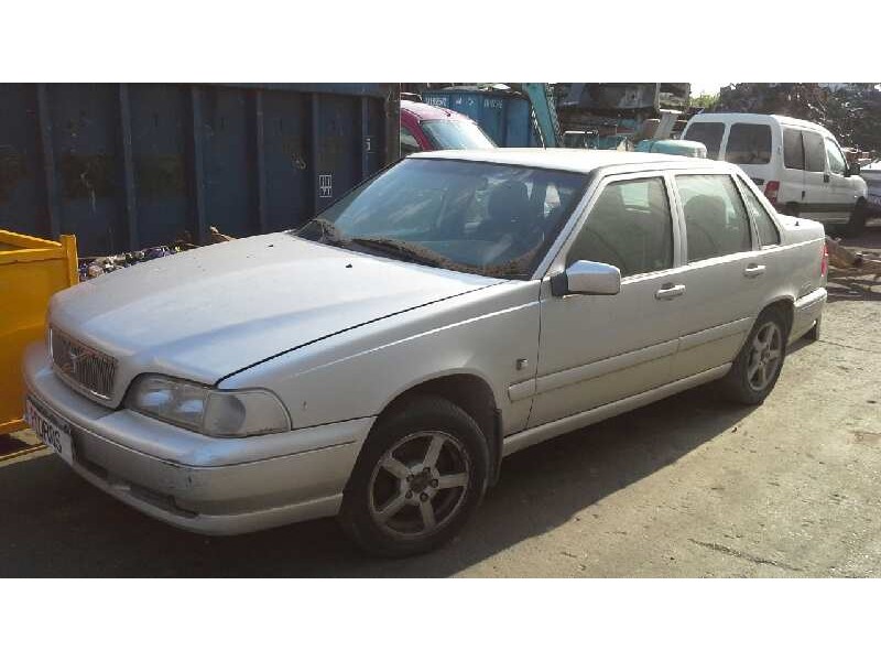 volvo s70 berlina del año 1999