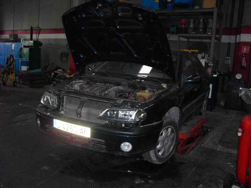 renault laguna (b56) del año 1950