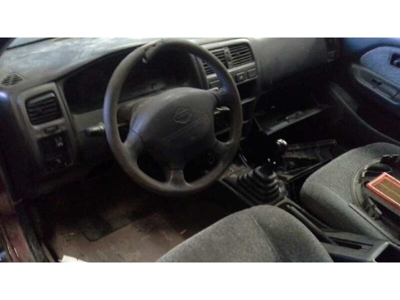 nissan almera (n15) del año 1999
