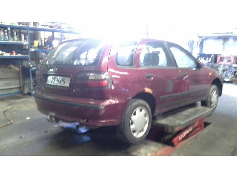nissan almera (n15) del año 1999