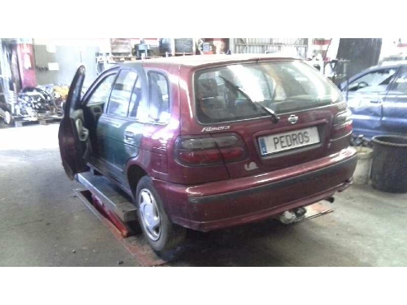 nissan almera (n15) del año 1999