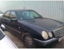 MERCEDES-BENZ CLASE E (W210) BERLINA