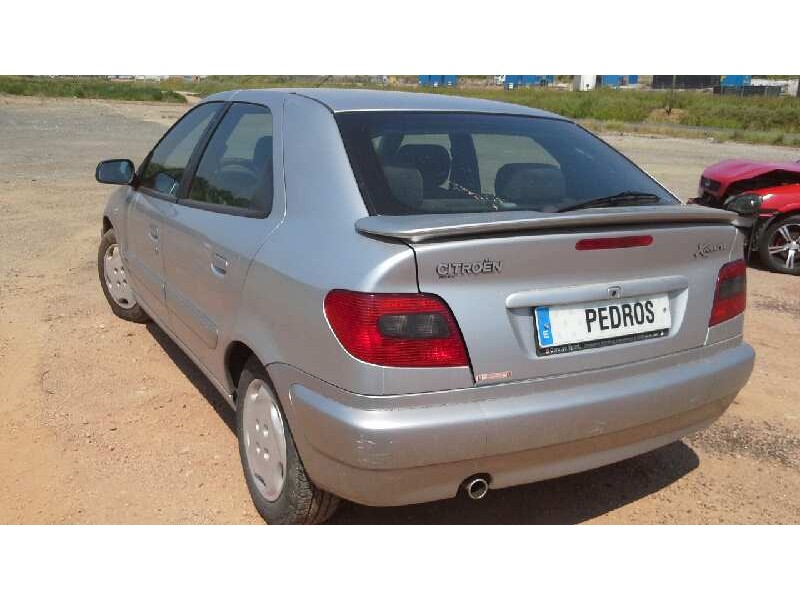 citroën xsara berlina del año 2000