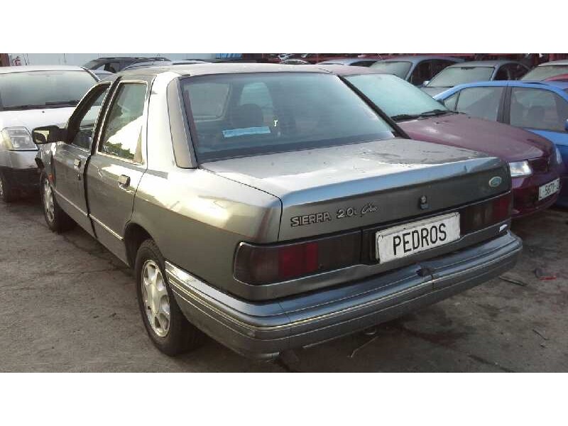 ford sierra berlina del año 1993