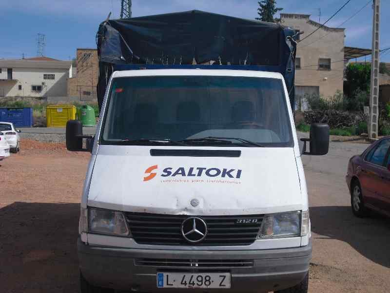 mercedes-benz sprinter james cook (903) del año 1996