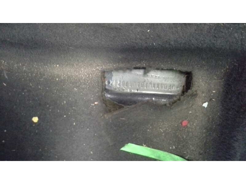 ford focus berlina (cak) del año 1999