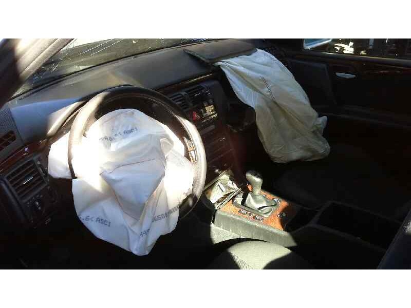 mercedes-benz clase e (w210) berlina diesel del año 1996