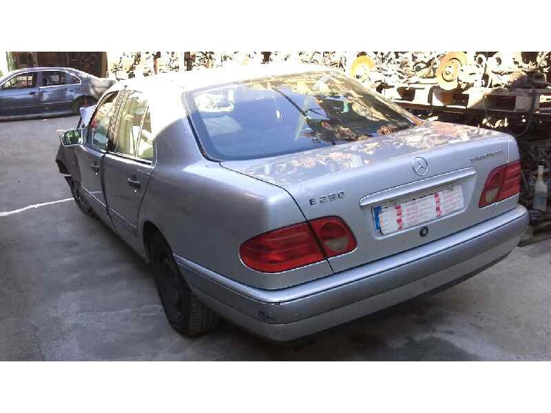 mercedes-benz clase e (w210) berlina diesel del año 1996