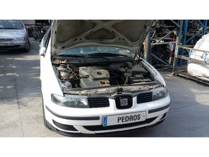 seat toledo (1m2) del año 2000
