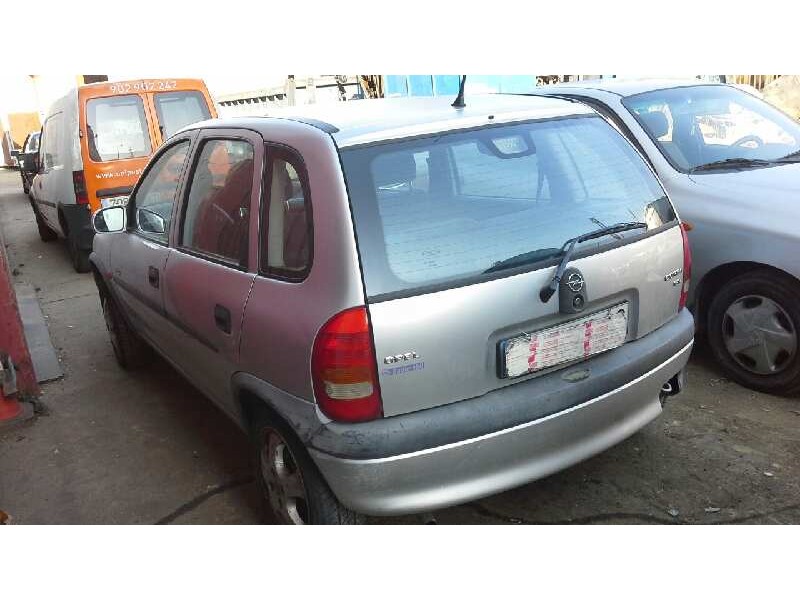 opel corsa b del año 1999