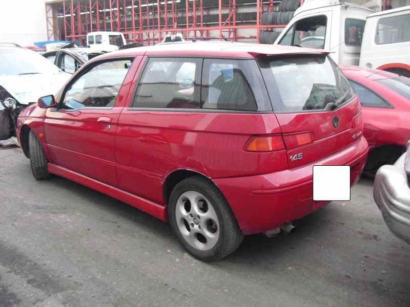 alfa romeo 145 del año 1999