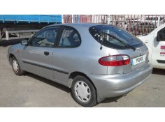 daewoo lanos del año 1999 2