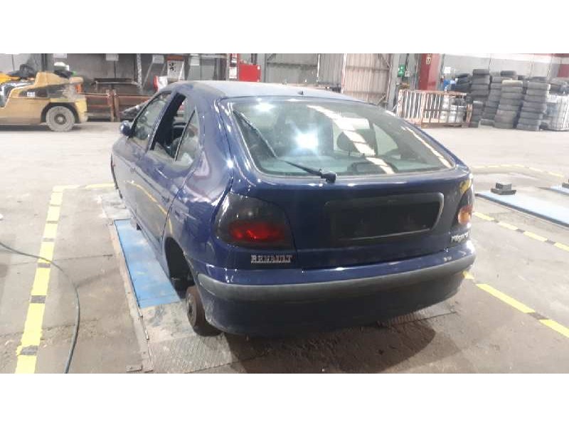 renault megane i berlina hatchback (ba0) del año 1998
