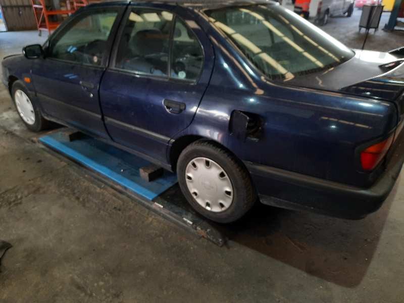 nissan primera berl./familiar (p10/w10) del año 1993