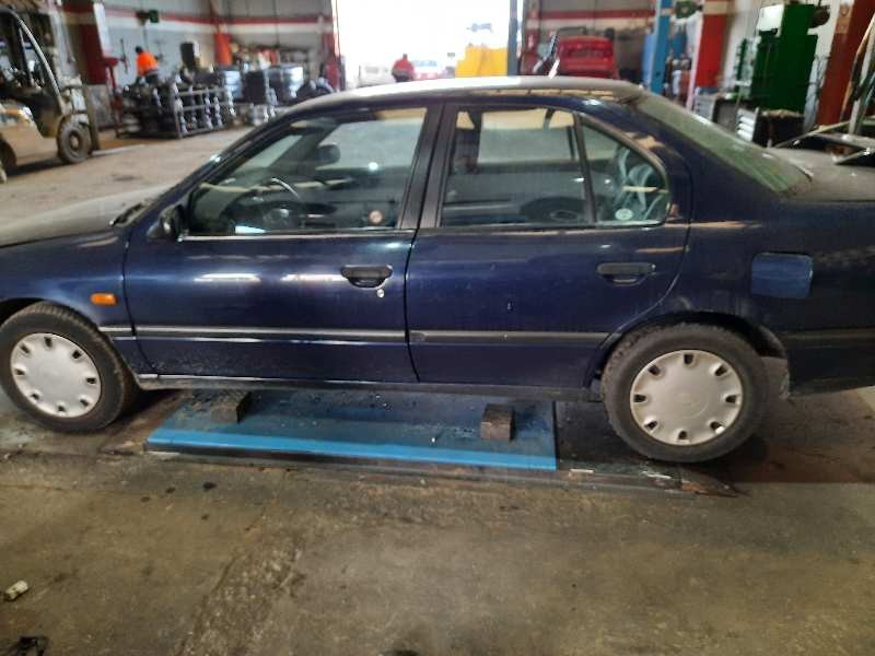 nissan primera berl./familiar (p10/w10) del año 1993