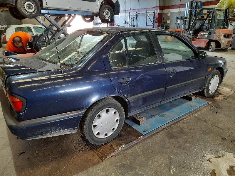 nissan primera berl./familiar (p10/w10) del año 1993