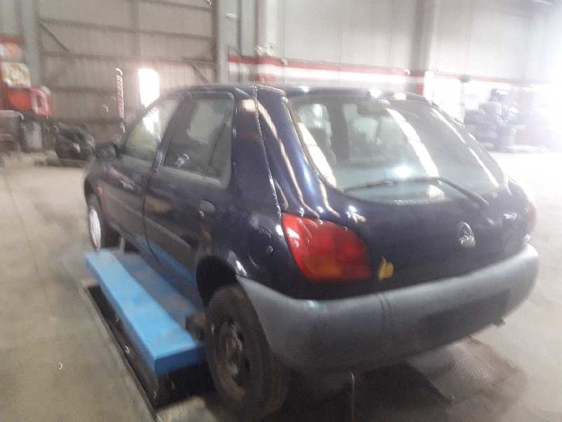 ford fiesta berlina (dx) del año 1997