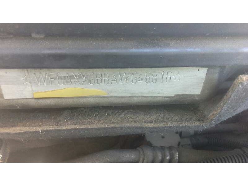 ford mondeo berlina (gd) del año 1999