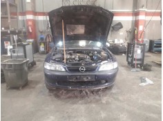 opel vectra b berlina del año 1998