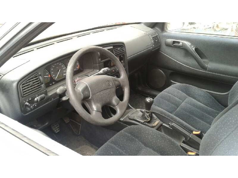 volkswagen passat berlina (3a2) del año 1994