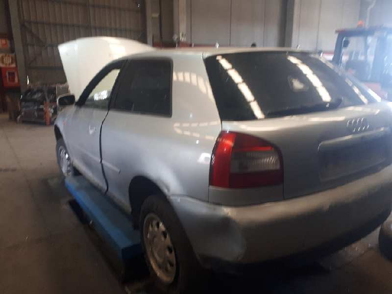 audi a3 (8l) del año 2000