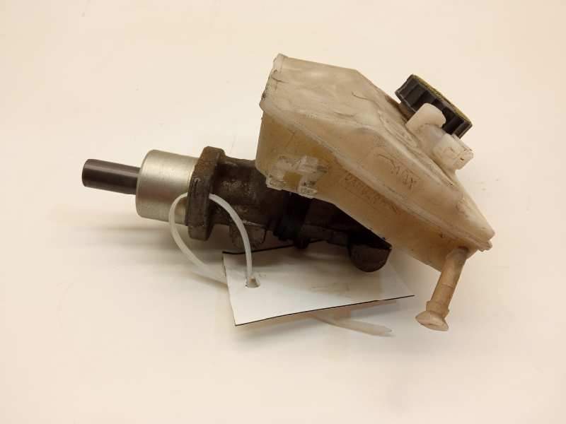Recambio de bomba freno para peugeot 206 berlina gti referencia OEM IAM 4601F8  