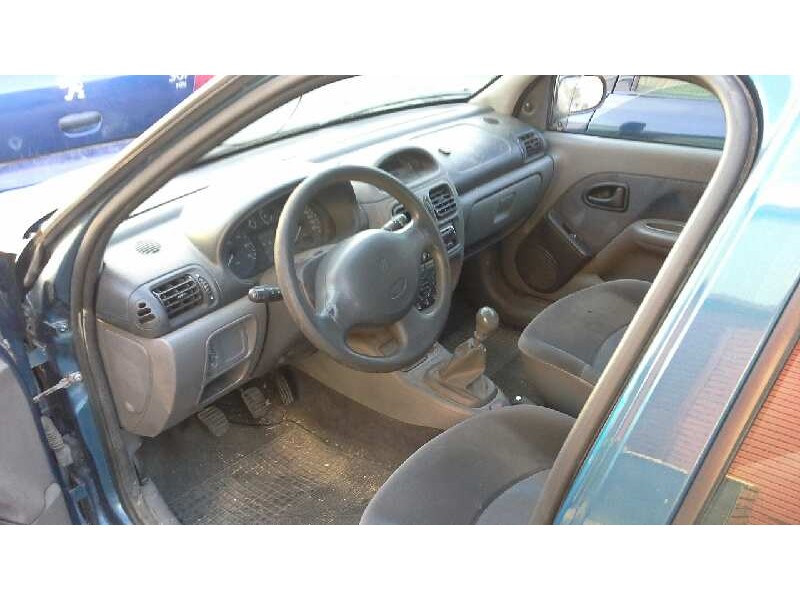 renault clio ii fase i (b/cbo) del año 1999