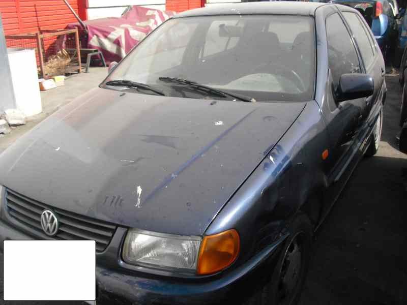 volkswagen polo berlina (6n1) del año 1995