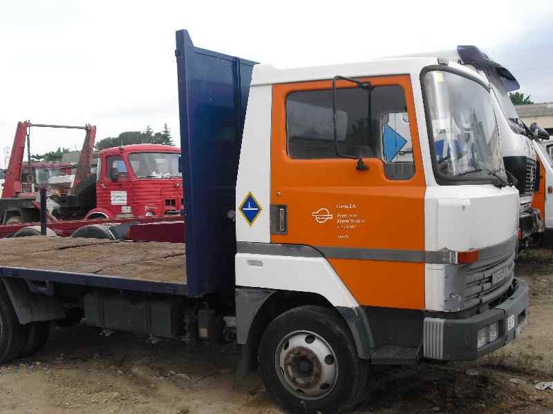 nissan l-80.09 del año 1990