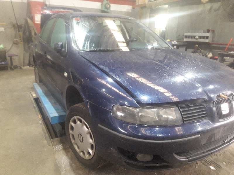 seat toledo (1m2) del año 2000