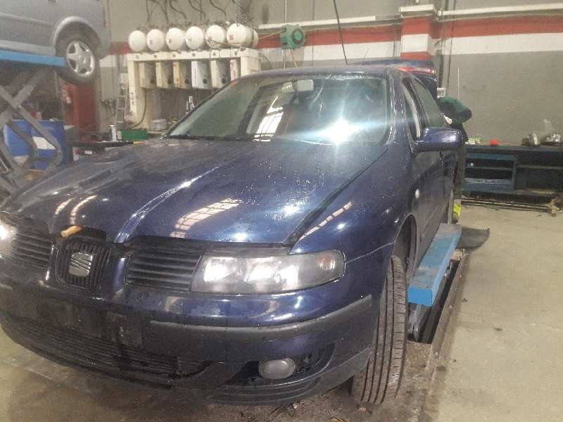 seat toledo (1m2) del año 2000