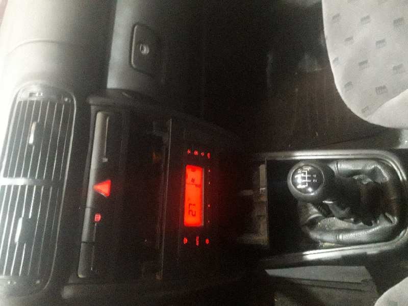 seat toledo (1m2) del año 2000