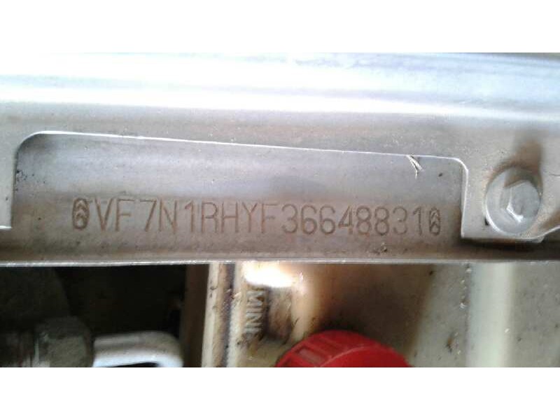 citroën xsara berlina del año 1999