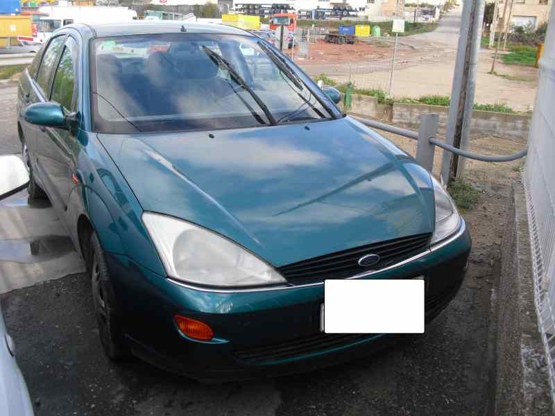 ford focus berlina (cak) del año 1999