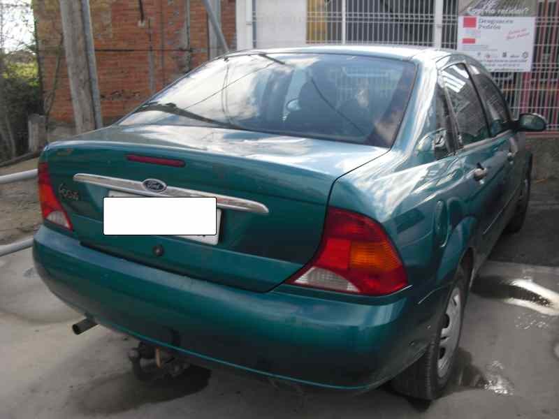 ford focus berlina (cak) del año 1999