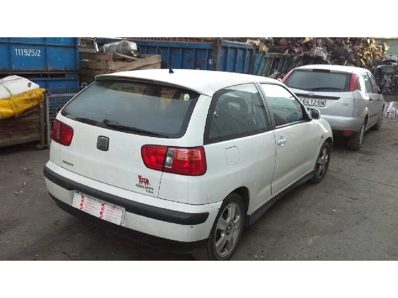 seat ibiza (6k1) del año 2000