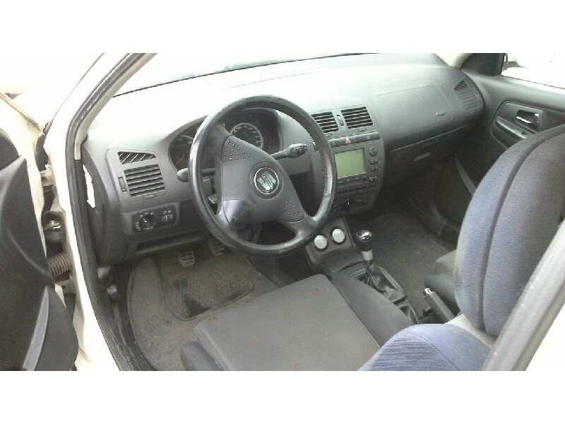 seat ibiza (6k1) del año 2000