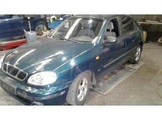 daewoo lanos del año 2000 2