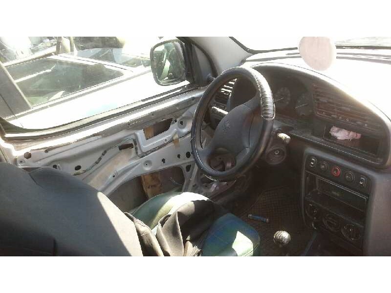 peugeot partner (s1) del año 1999