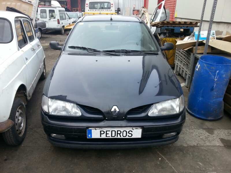 renault megane i berlina hatchback (ba0) del año 1997