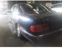 MERCEDES-BENZ CLASE E (W210) BERLINA